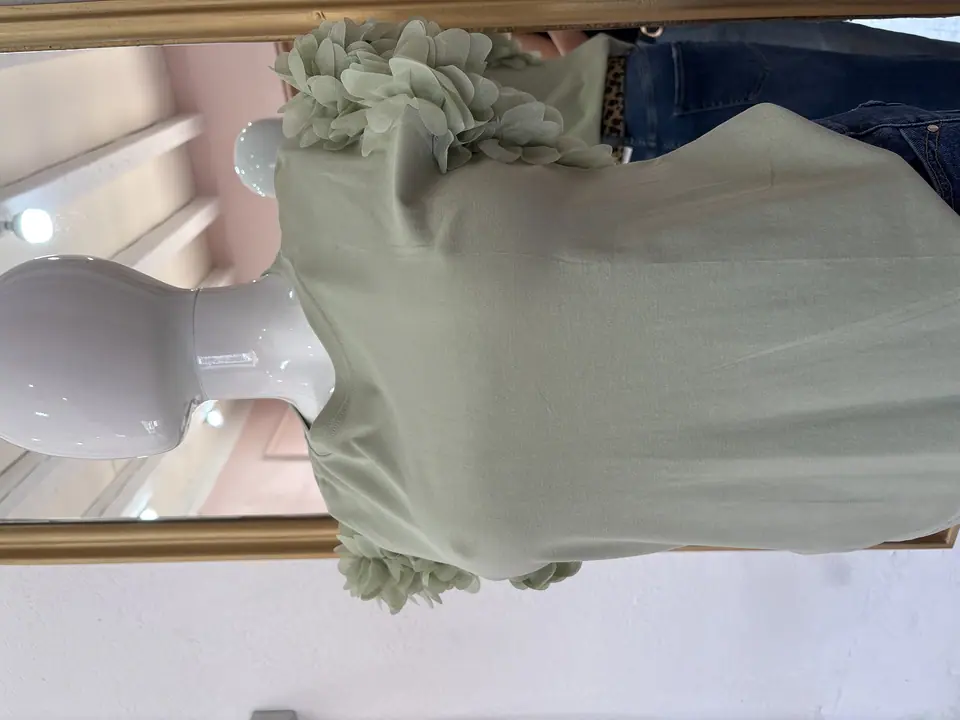 Blusa manga de flores verde