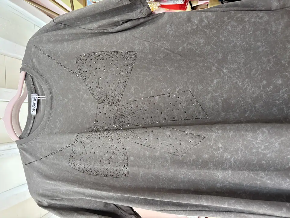 Blusa moño brillos