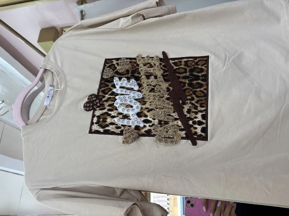 Blusa Love animal print