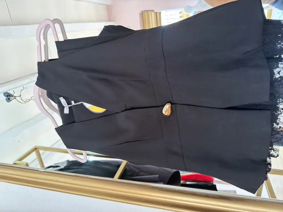 Conjunto con falda asimétrica