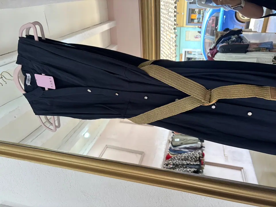 Vestido azul cinturón hilo
