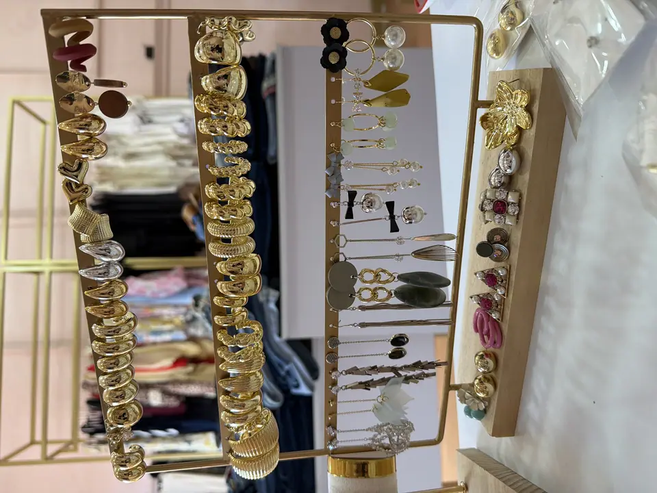 Aretes