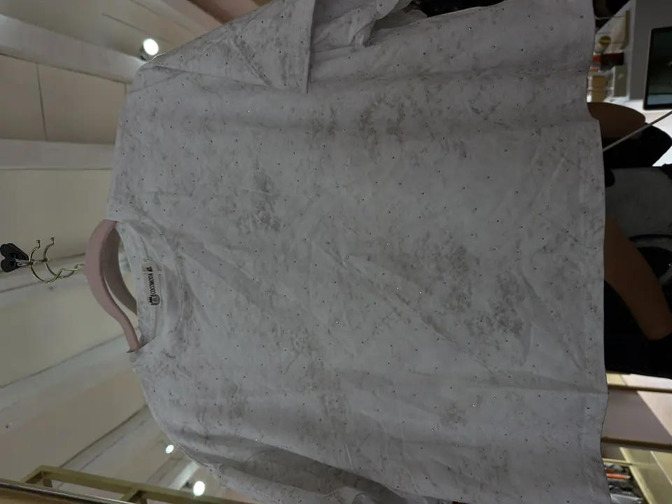 Blusa de brillos