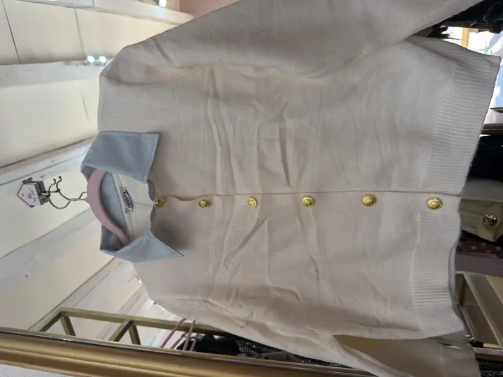 Suéter con camisa