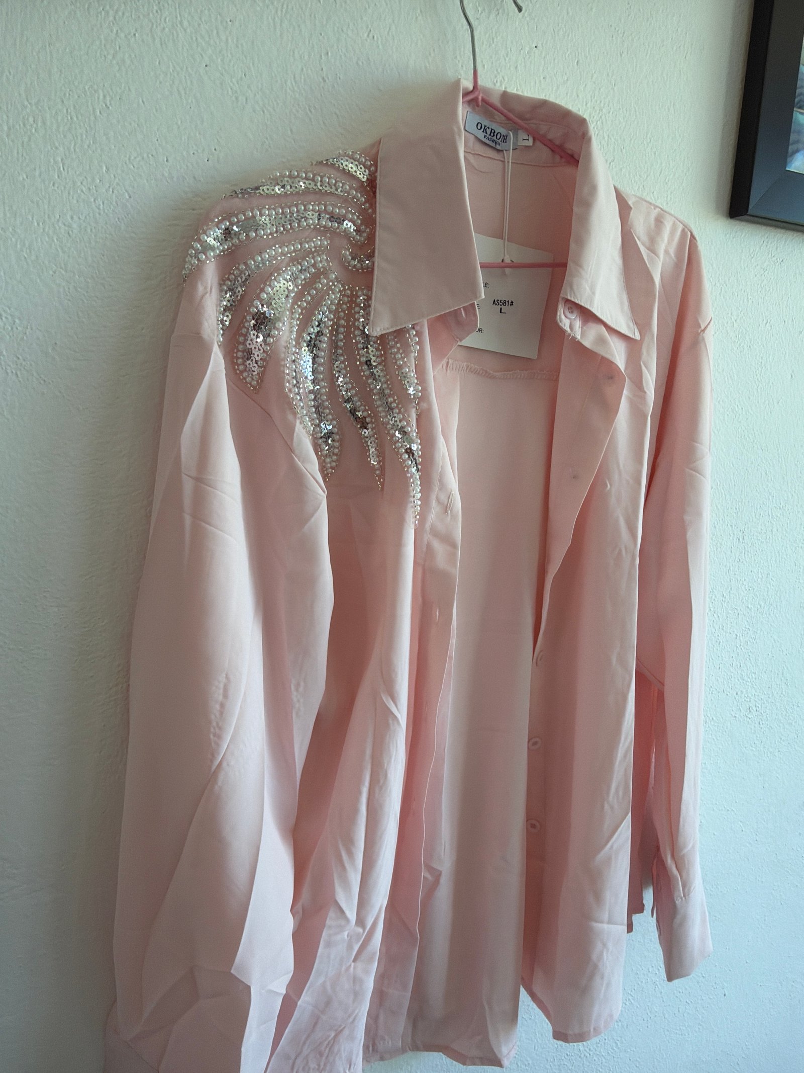 Camisa con ala de cristal