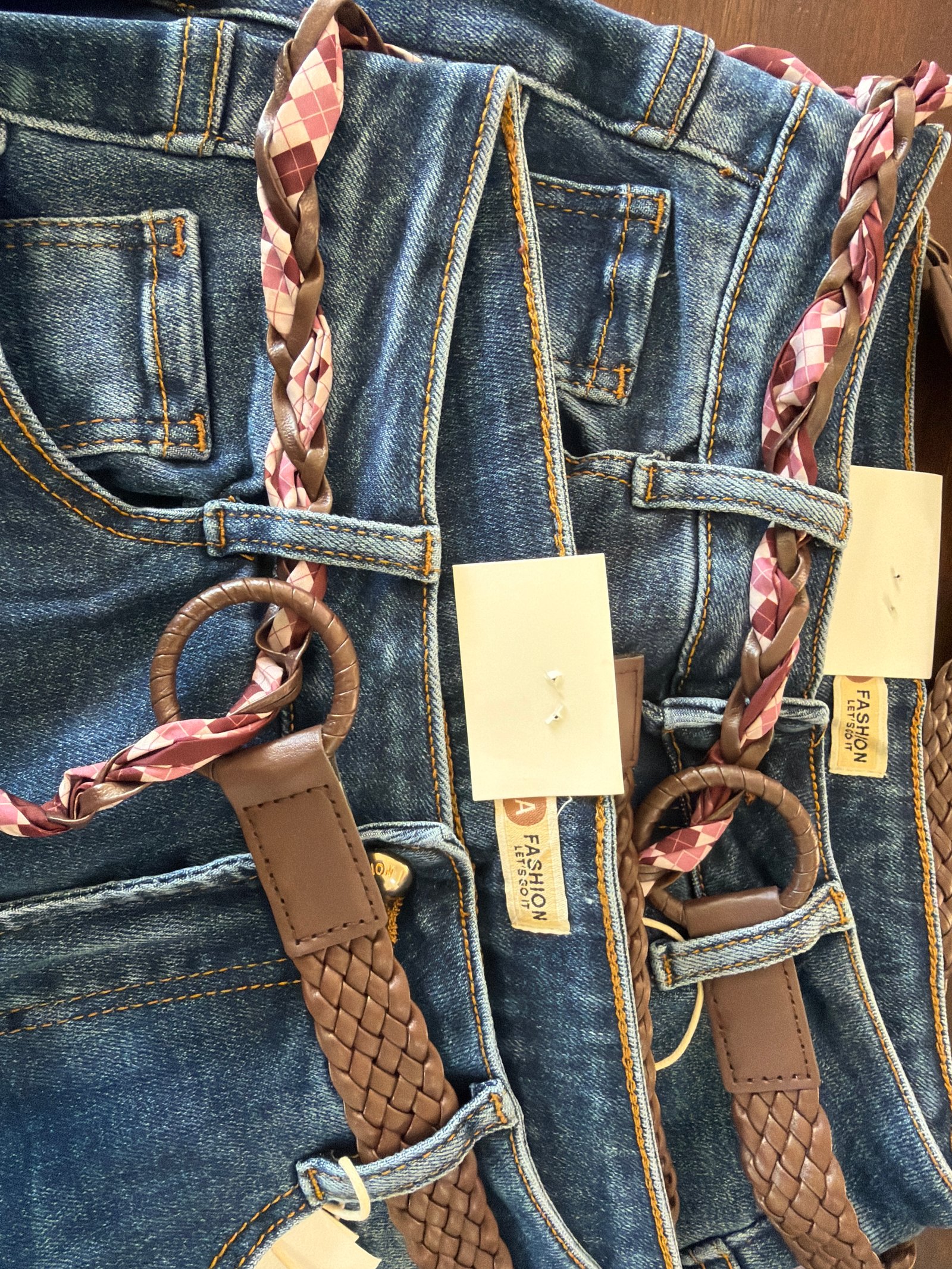 Pantalón con cirnturon de trenza
