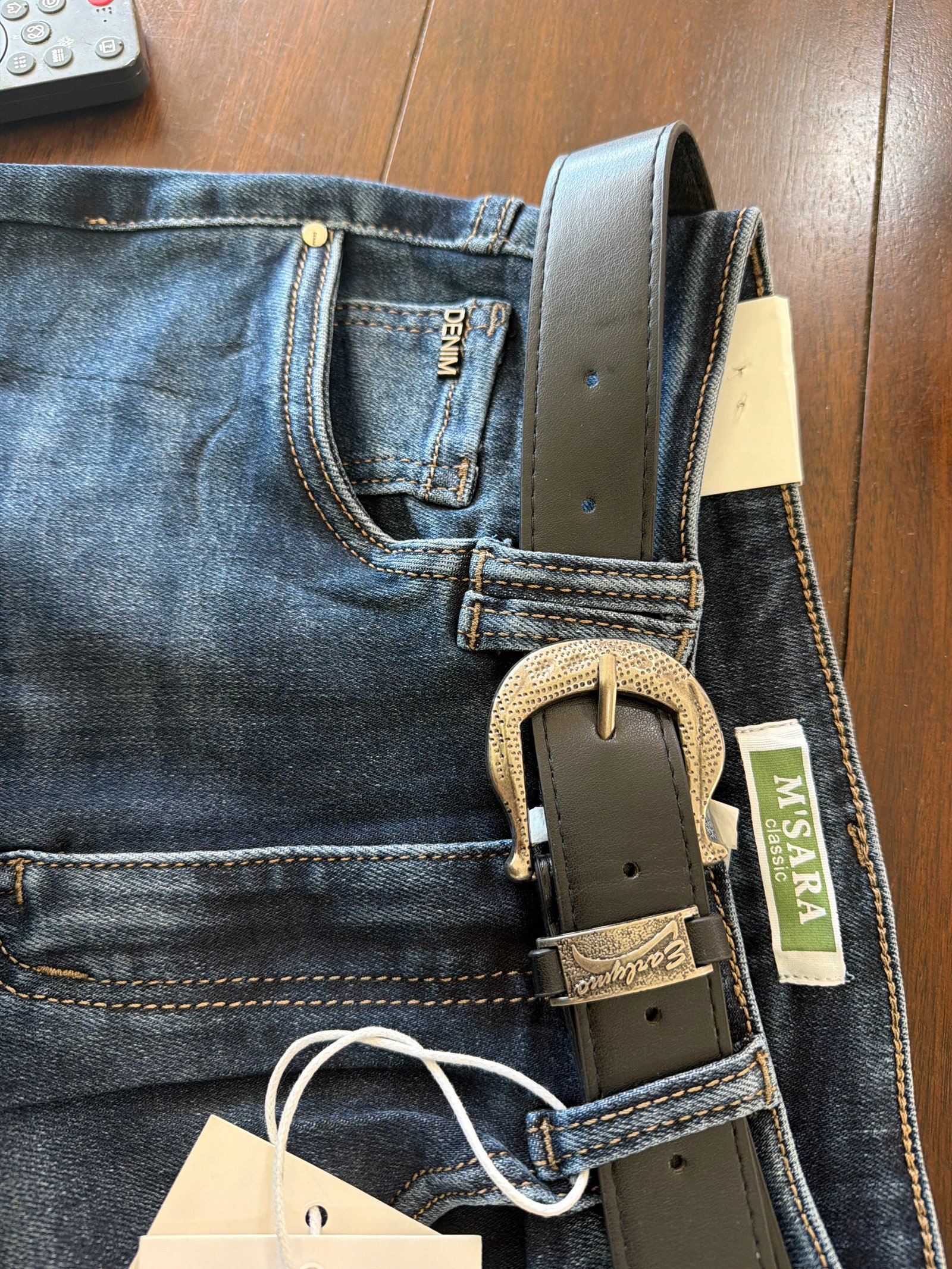 Pantalón min fit