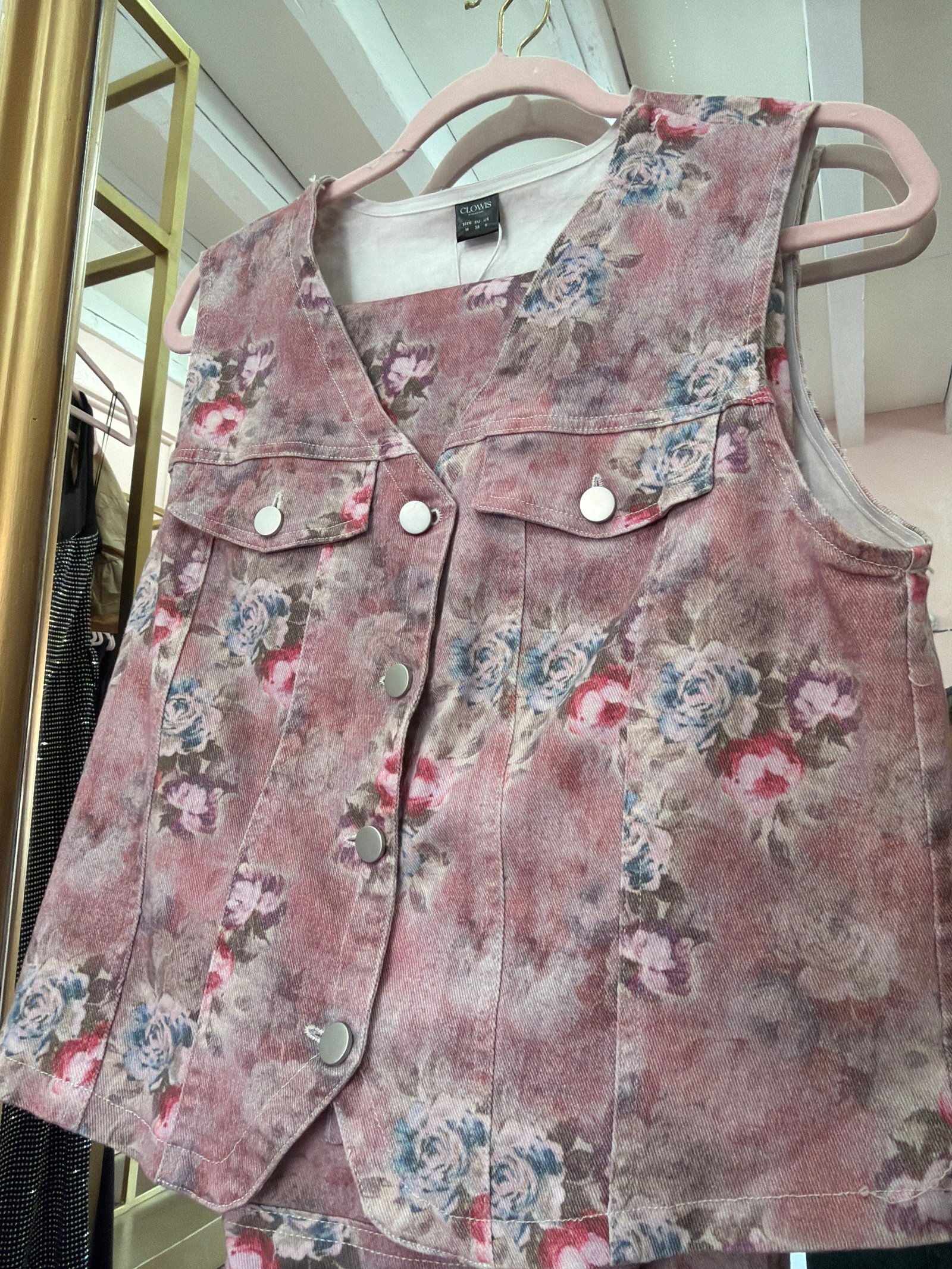 Conjunto de flores de mezclilla